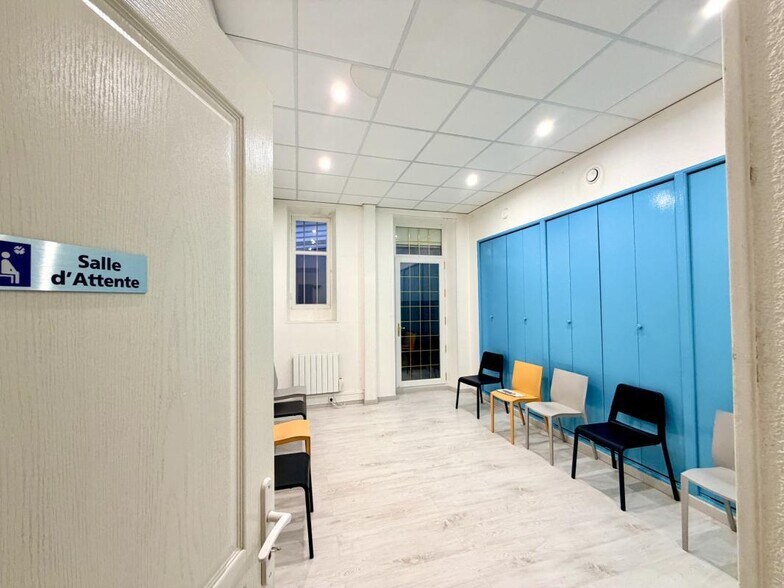 Bureau/Médical dans Marseille à louer - Photo intérieure - Image 2 de 7