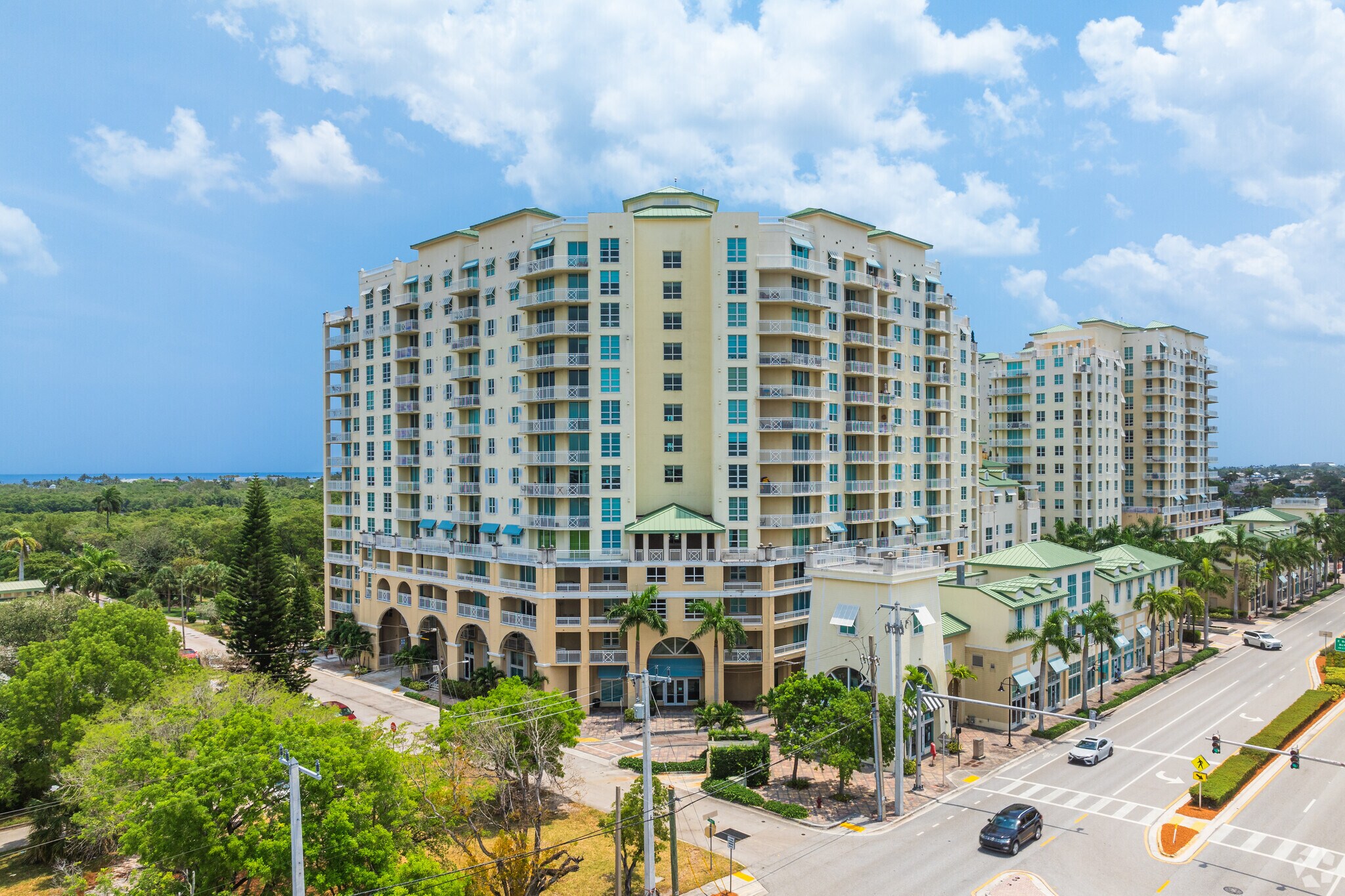 300-488 N Federal Hwy, Boynton Beach, FL à louer Photo principale- Image 1 de 17