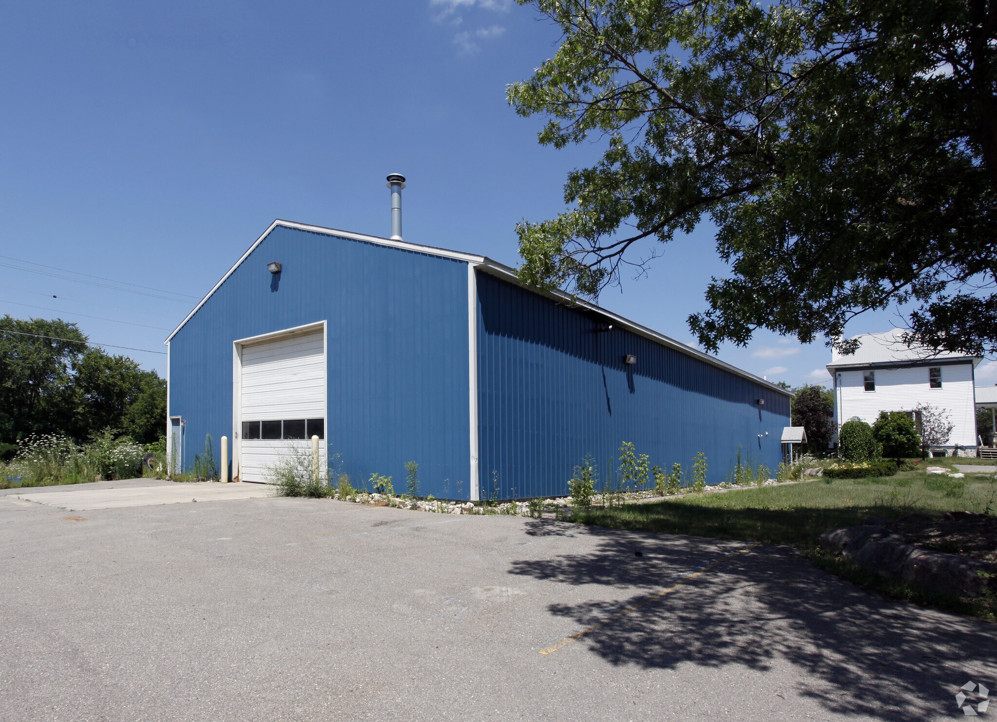 12639 Silver Lake Rd, Brighton, MI for lease Building Photo- Image 1 of 5