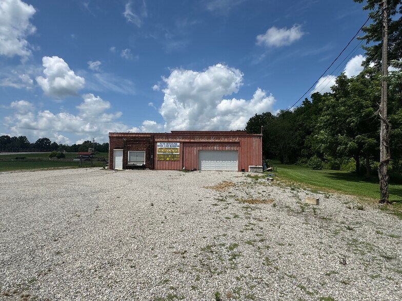529 W Main St, Leitchfield, KY for sale - Building Photo - Image 1 of 2