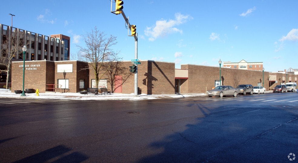 100 Genesee Ctr, Auburn, NY à vendre - Photo du bâtiment - Image 3 de 7