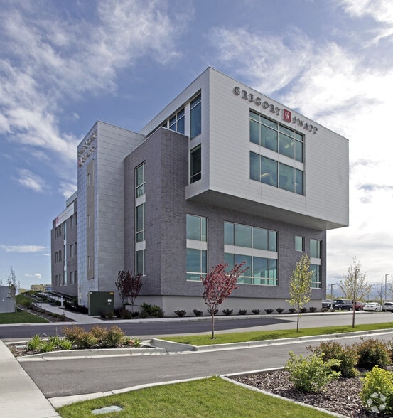 9980 S 300 W, Sandy, UT à louer - Autre - Image 2 de 10