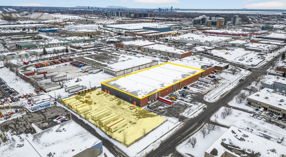 2515-2525 Rue Lapierre, Montréal, QC for lease - Building Photo - Image 2 of 4