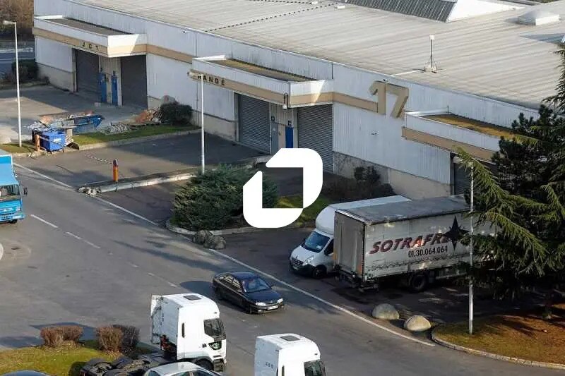 Flex in Aulnay-sous-Bois for lease Building Photo- Image 1 of 3