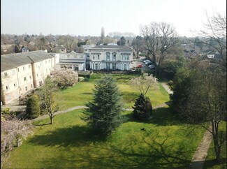 Plus de détails pour 93 Lillington Rd, Leamington Spa - Soins de santé à vendre