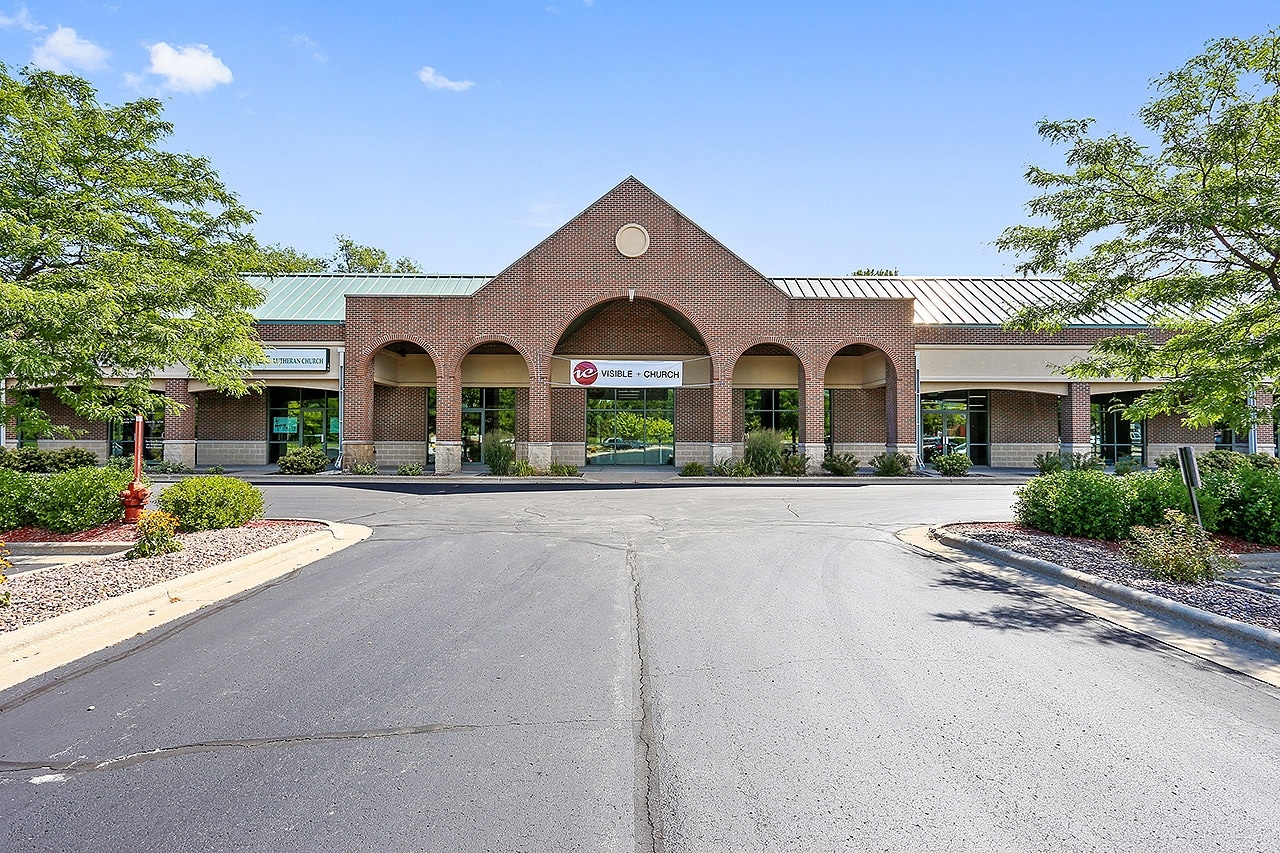 2450 Velp Ave, Howard, WI for lease Building Photo- Image 1 of 11