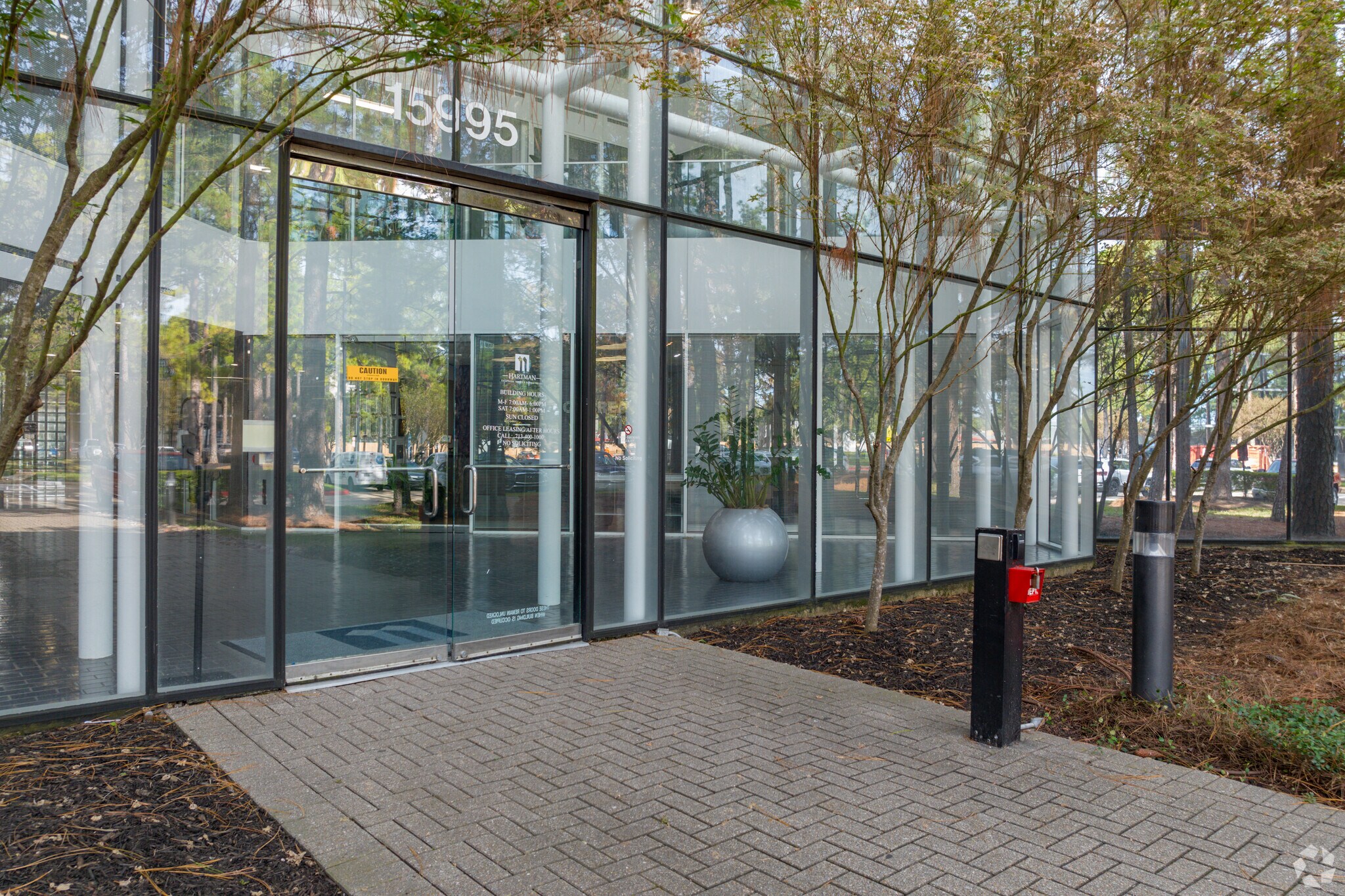 15995 N Barkers Landing Rd, Houston, TX à louer Photo principale- Image 1 de 18