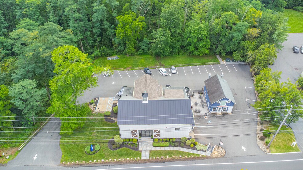906 Mount Kemble Ave, Morristown, NJ à vendre - Photo du bâtiment - Image 3 de 9