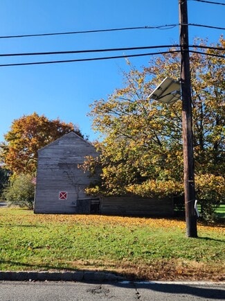 More details for 795 S Middlebush Rd, Franklin Park, NJ - Land for Sale