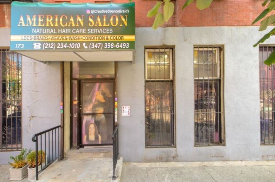 2261 Adam Clayton Powell Jr Blvd, New York, NY à louer - Photo du bâtiment - Image 1 de 8