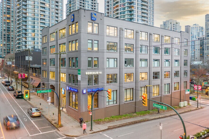 990 Homer St, Vancouver, BC à louer - Photo du bâtiment - Image 1 de 15