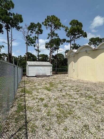 26095 Imperial Harbor Blvd, Bonita Springs, FL for sale - Building Photo - Image 3 of 7