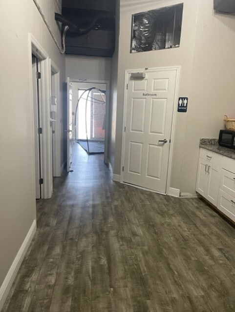 28410 Bonita Crossing Blvd, Bonita Springs, FL for lease Interior Photo- Image 1 of 7