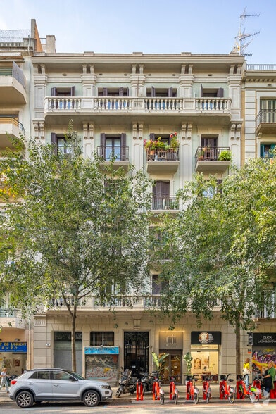 117 Carrer de Casanova, Barcelone, Barcelona à vendre - Photo principale - Image 1 de 1