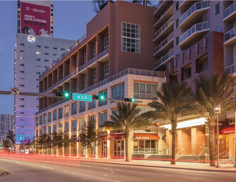 248 Biscayne Blvd, Miami, FL for lease - Building Photo - Image 3 of 3