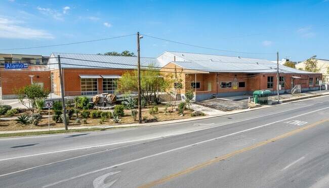 More details for 1518 S Alamo St, San Antonio, TX - Office for Lease