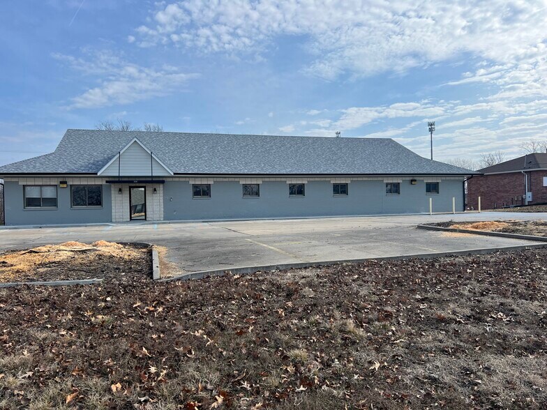 144 Scott Station Rd, Jefferson City, MO à vendre - Photo du bâtiment - Image 2 de 9