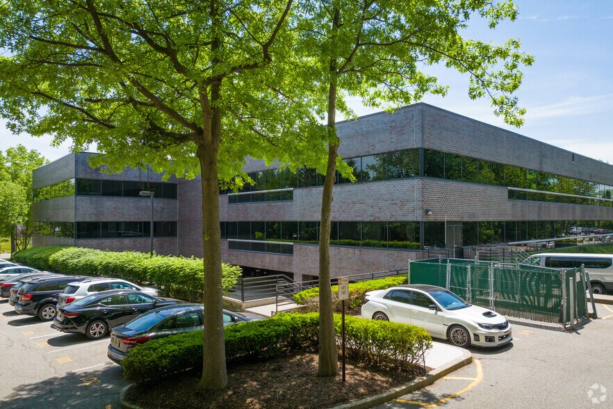 300 Littleton Rd, Parsippany, NJ à louer - Photo du bâtiment - Image 2 de 8