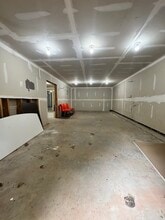 3105 Creekside Village Dr, Kennesaw, GA for sale Interior Photo- Image 1 of 8