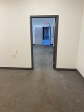 421 N Pennsylvania Ave, Wilkes Barre, PA for lease Interior Photo- Image 2 of 7