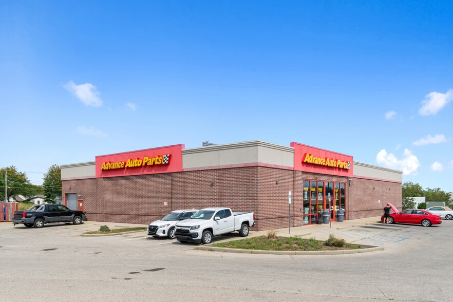 4633 Eastgate Blvd, Cincinnati, OH for sale - Building Photo - Image 1 of 9