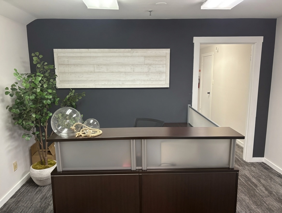 1985 Rt 34, Wall Township, NJ for lease Interior Photo- Image 1 of 5