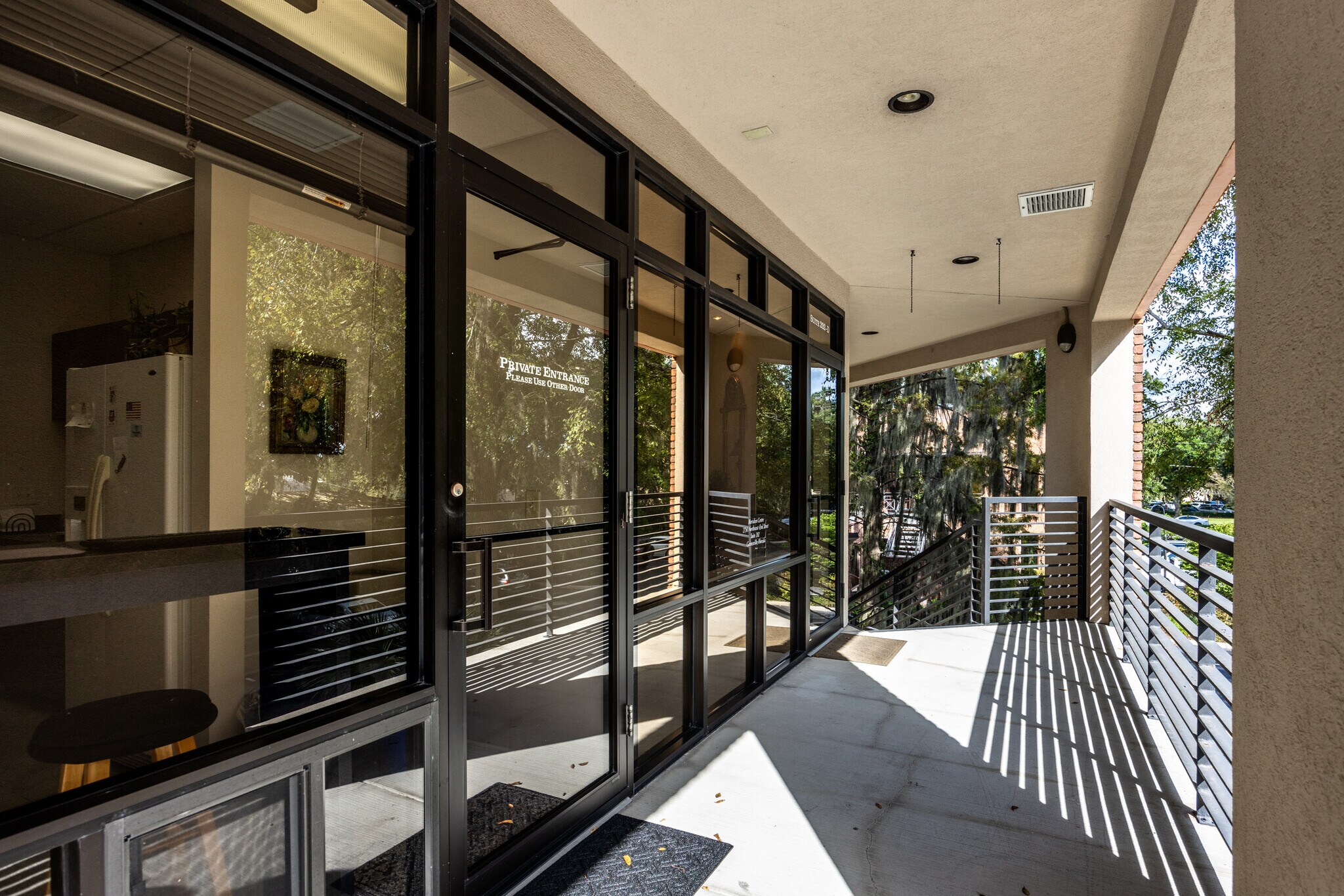 2750 NW 43rd St, Gainesville, FL à louer Photo du bâtiment- Image 1 de 25