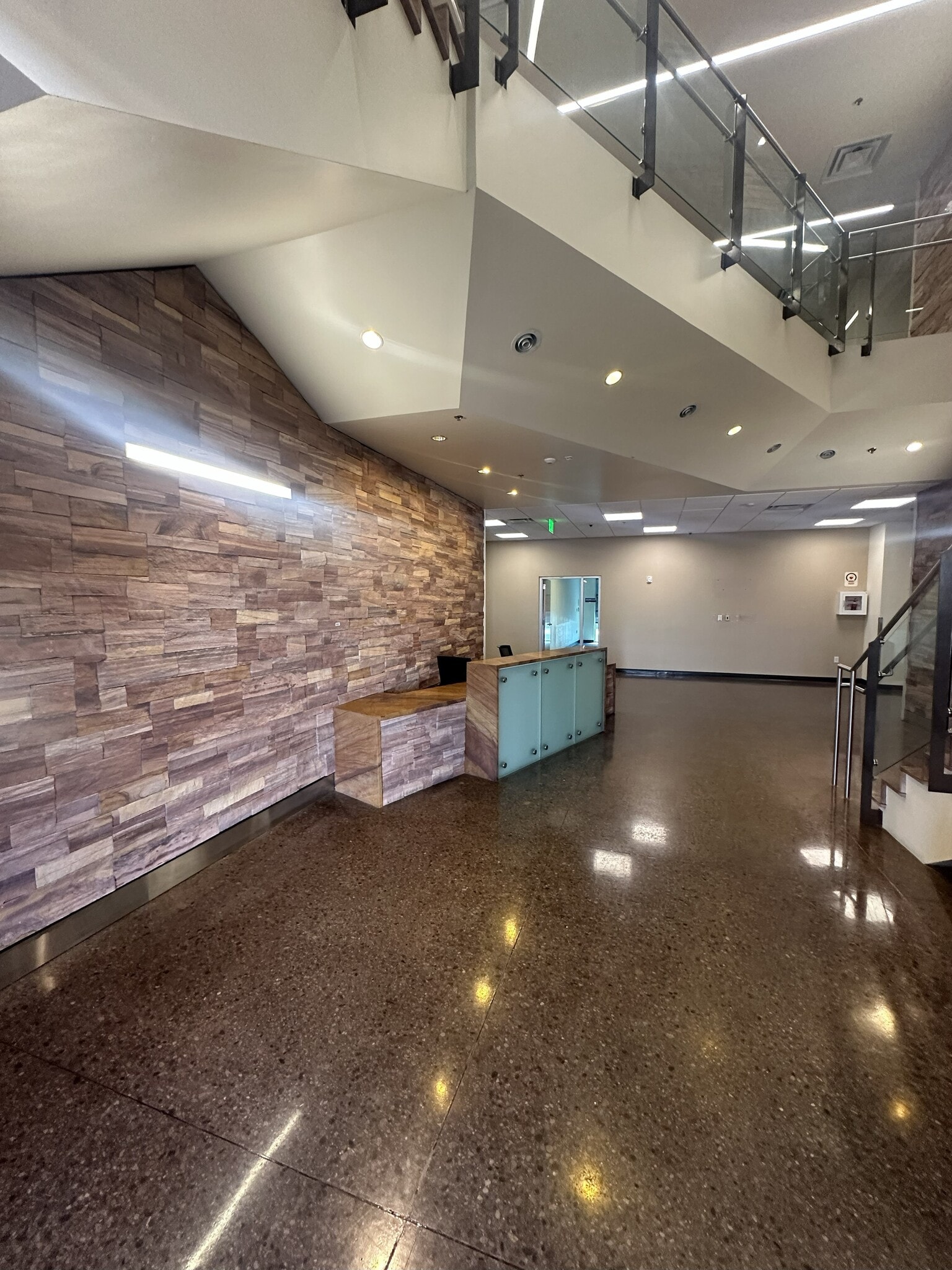 619 N 7th Ave, Phoenix, AZ for lease Interior Photo- Image 1 of 11