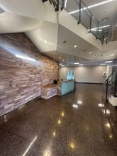 619 N 7th Ave, Phoenix, AZ for lease Interior Photo- Image 1 of 11