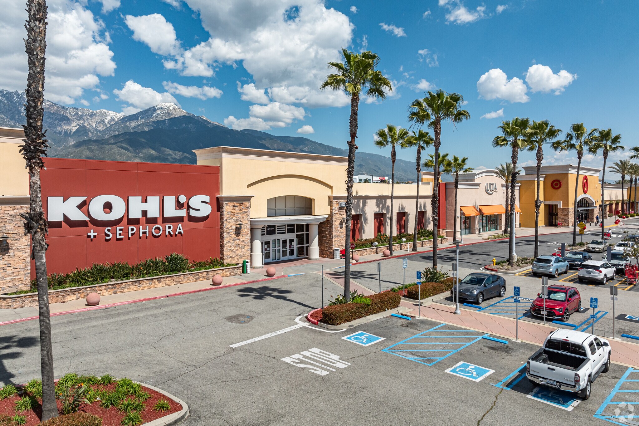 1931-1941 Campus Ave, Upland, CA for lease Building Photo- Image 1 of 7