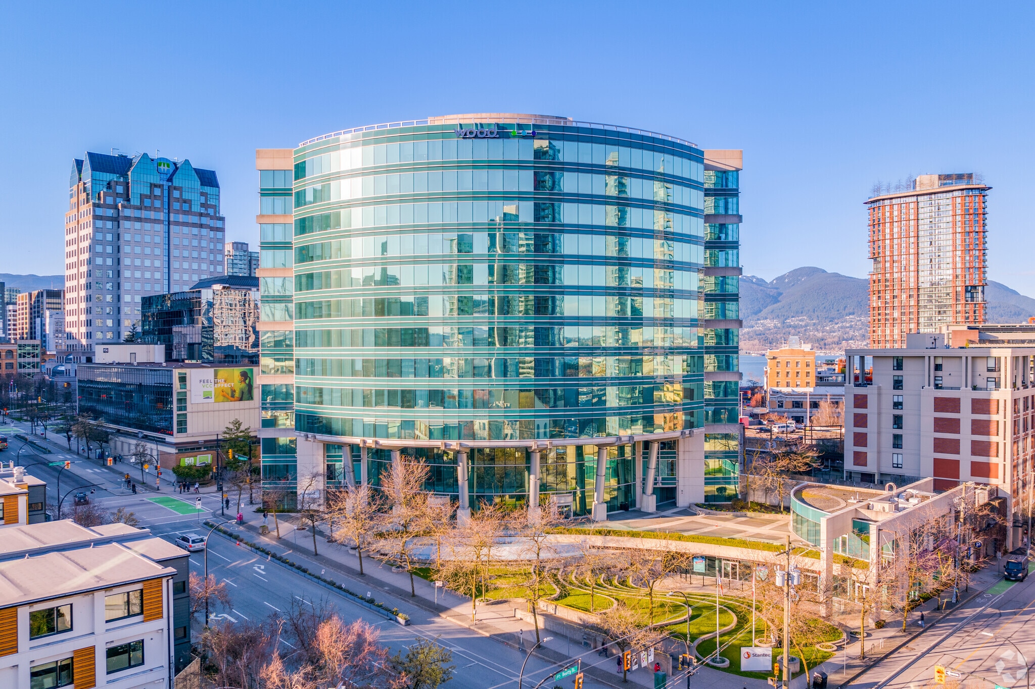 111 Dunsmuir St, Vancouver, BC for lease Building Photo- Image 1 of 14