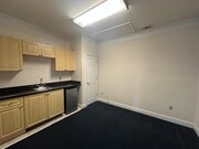 Large Breakroom / Kitchenette
