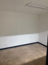 1900 NW 19th St, Fort Lauderdale, FL for lease Interior Photo- Image 1 of 5