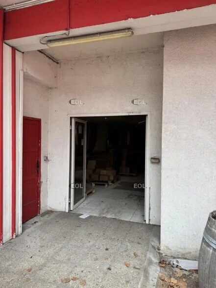 Flex dans Le Perreux-sur-Marne à louer - Photo du bâtiment - Image 1 de 3