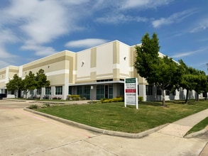 13770 Hollister Dr, Houston, TX for lease Interior Photo- Image 1 of 3