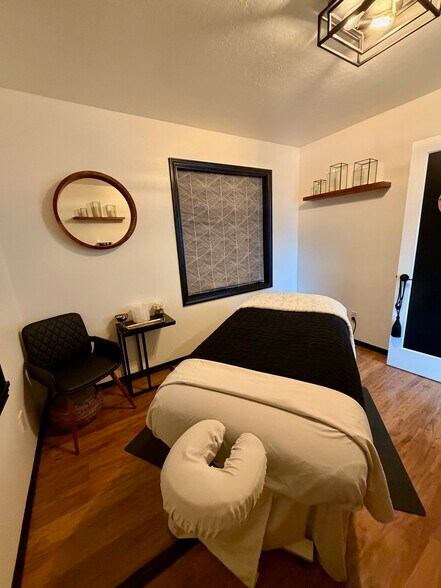 1320 Market St, Kirkland, WA à louer - Photo du bâtiment - Image 3 de 6
