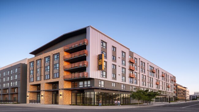 Plus de détails pour 251 6th St, Sacramento, CA - Commerce de détail à louer