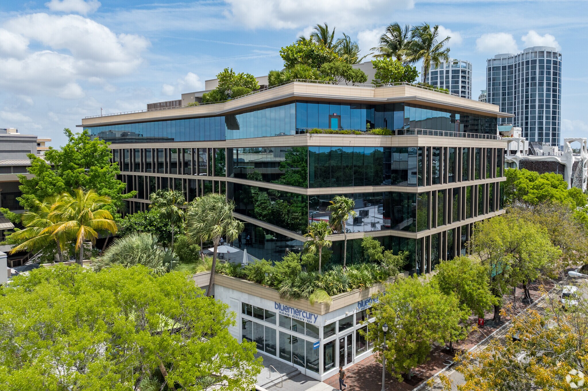 3350 Virginia St, Coconut Grove, FL à louer Photo du bâtiment- Image 1 de 12