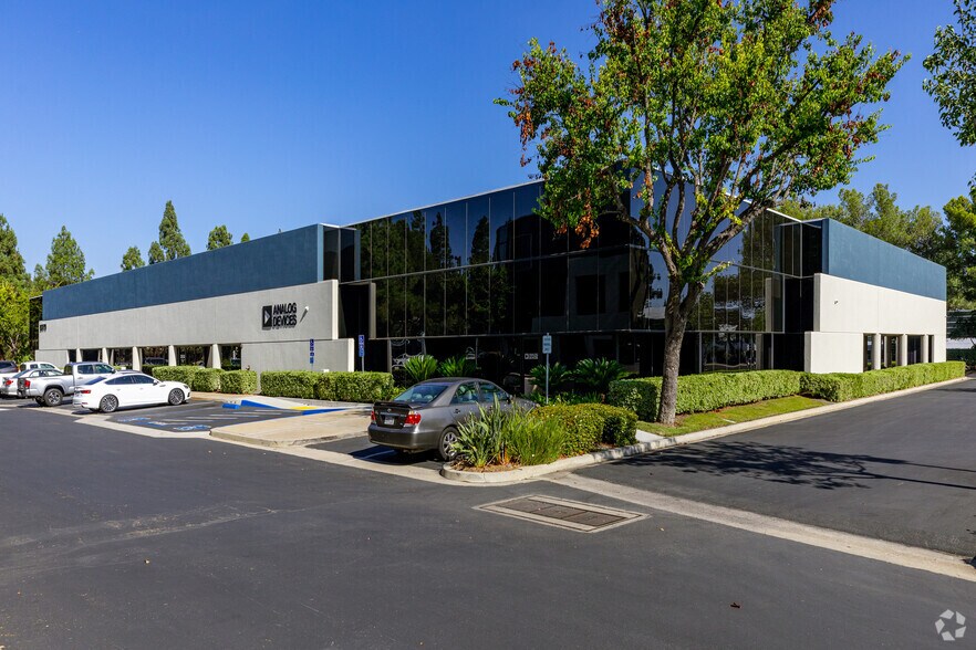 15070 Avenue of Science, San Diego, CA à louer - Photo du bâtiment - Image 1 de 10