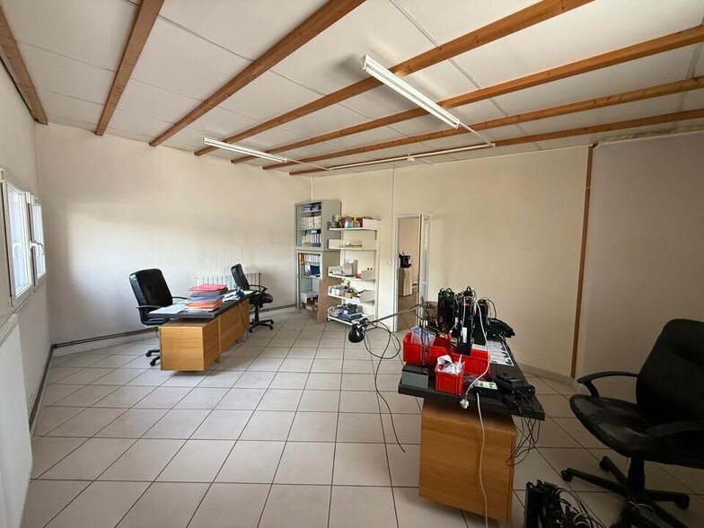 61 Avenue De Strasbourg, Noisy-le-Sec for lease - Building Photo - Image 3 of 5