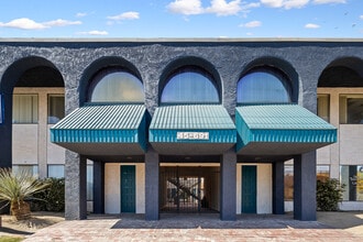 45691 Monroe St, Indio, CA for lease Building Photo- Image 2 of 4