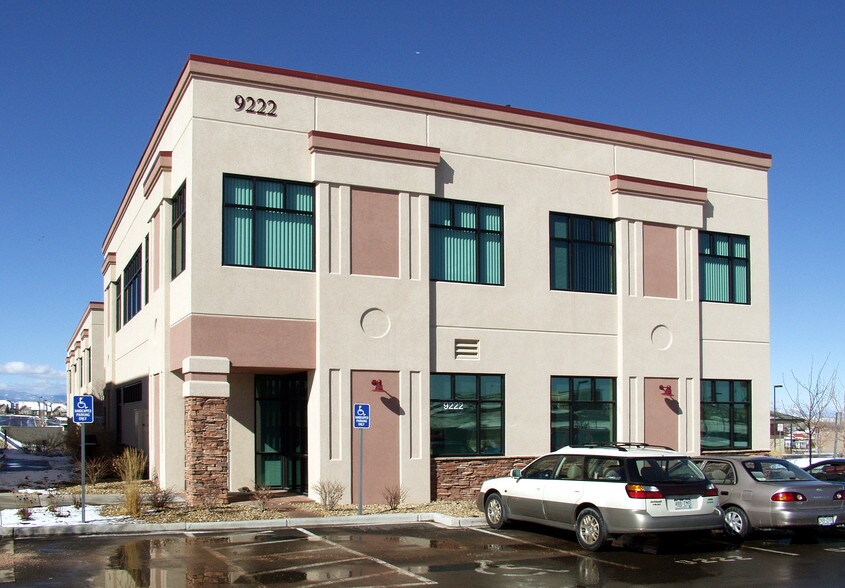 9222 Teddy Ln, Lone Tree, CO à louer - Photo du bâtiment - Image 3 de 6