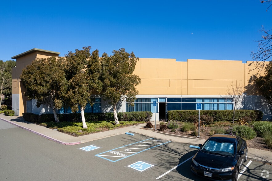860 Harbour Way S, Richmond, CA for lease - Building Photo - Image 3 of 19