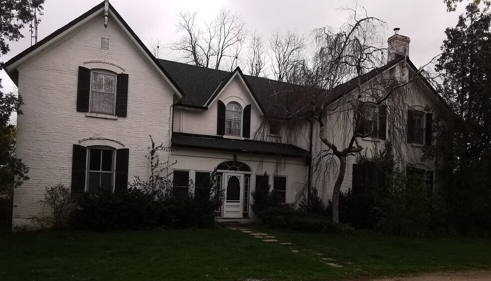 11429 Steeles Ave, Halton Hills, ON à vendre - Photo du bâtiment - Image 3 de 5