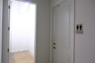 805 Rhode Pl, Houston, TX for lease Interior Photo- Image 1 of 5