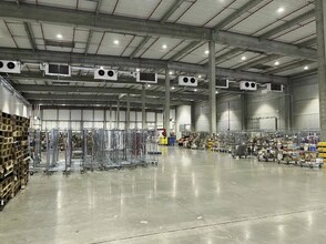 Flex in Corbas for lease Interior Photo- Image 1 of 1