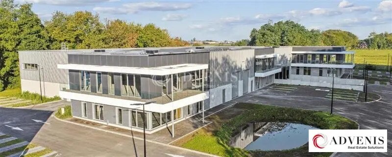 Industrial in Saint-André-lez-Lille for lease Building Photo- Image 1 of 4