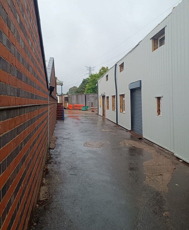 Plus de détails pour 1615 Pershore Rd, Birmingham - Industriel à louer