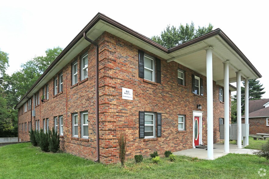 810-811 Howard Ave, Jeffersonville, IN à vendre - Photo du bâtiment - Image 2 de 27