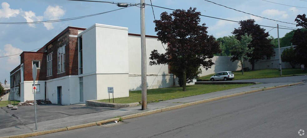 2204-2230 Erie Blvd, Syracuse, NY à vendre - Photo du bâtiment - Image 3 de 6